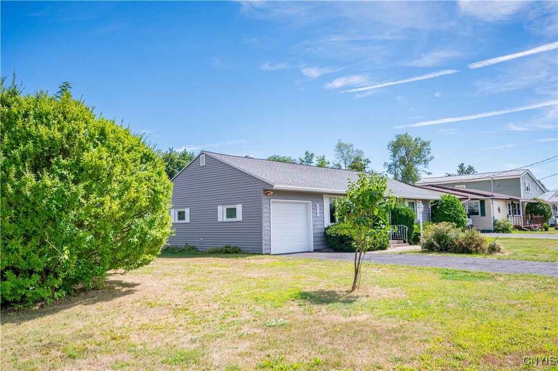 218 Crossgates Road Rome, NY 13440 - Photo 3 of 28