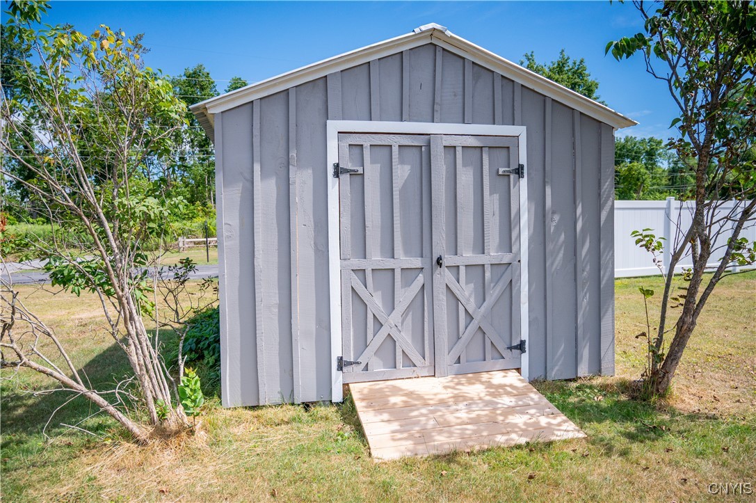 218 Crossgates Road Rome, NY 13440 - Photo 7 of 28