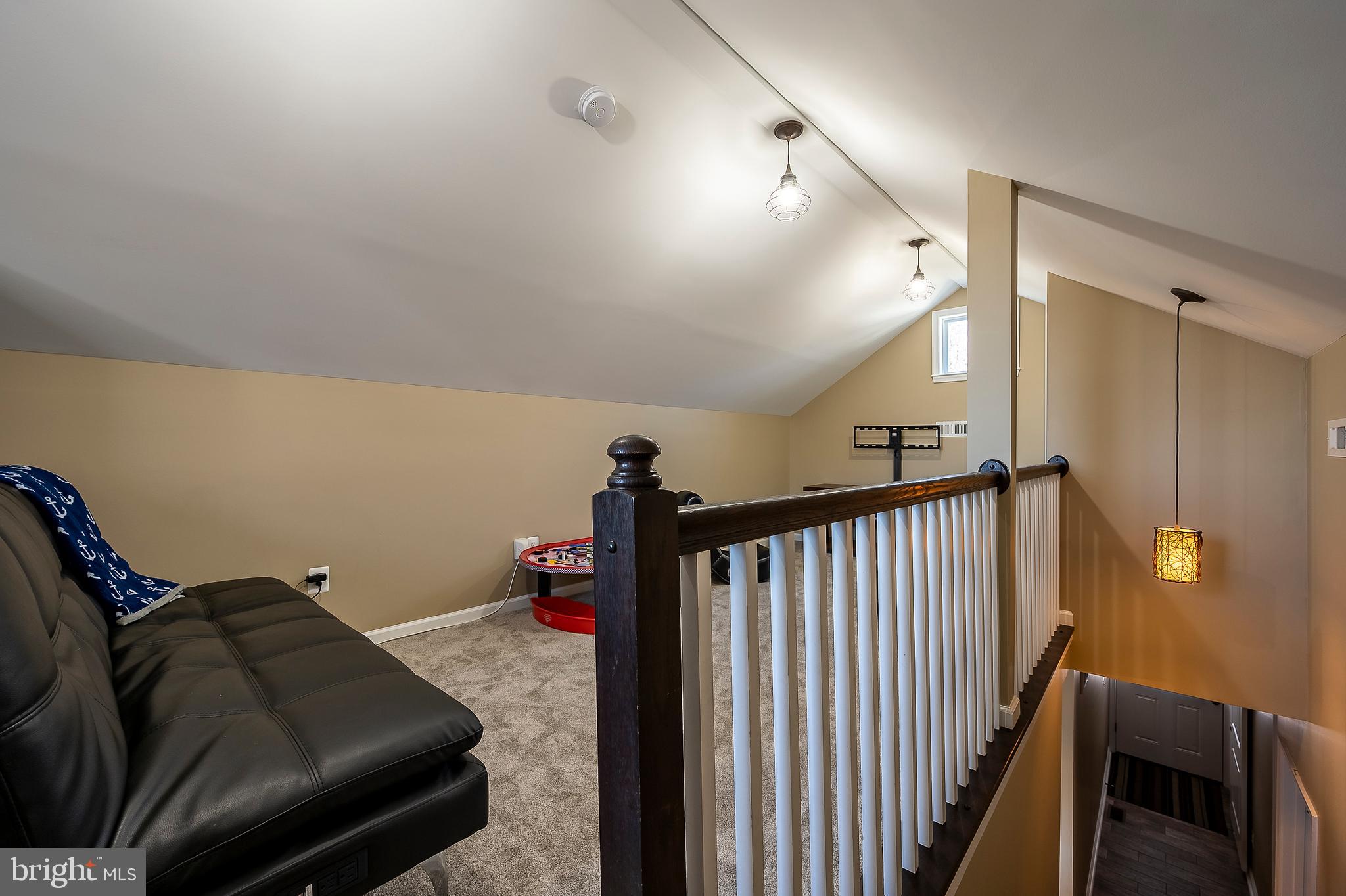 123 Washington Street Edgewater, MD 21037 - Photo 22 of 36 Steps to Loft