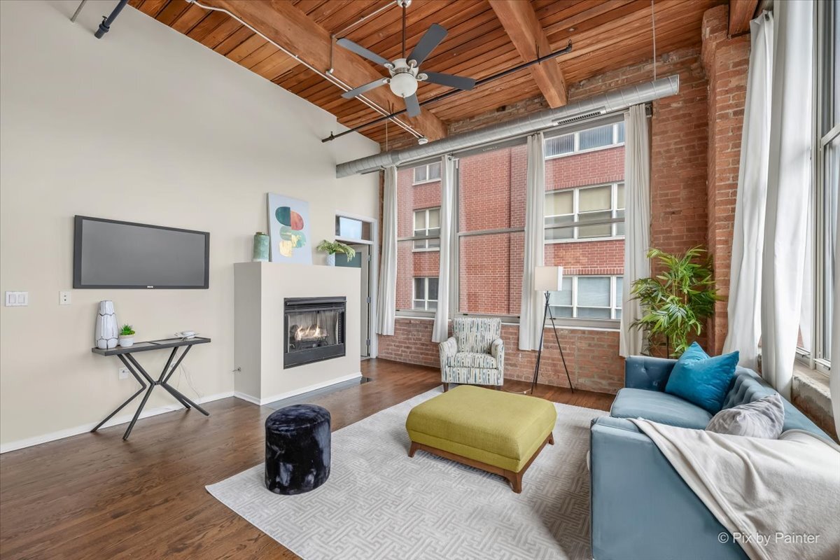 1500 West Monroe Street, Unit 422 Chicago, IL 60607 - Photo 7 of 28