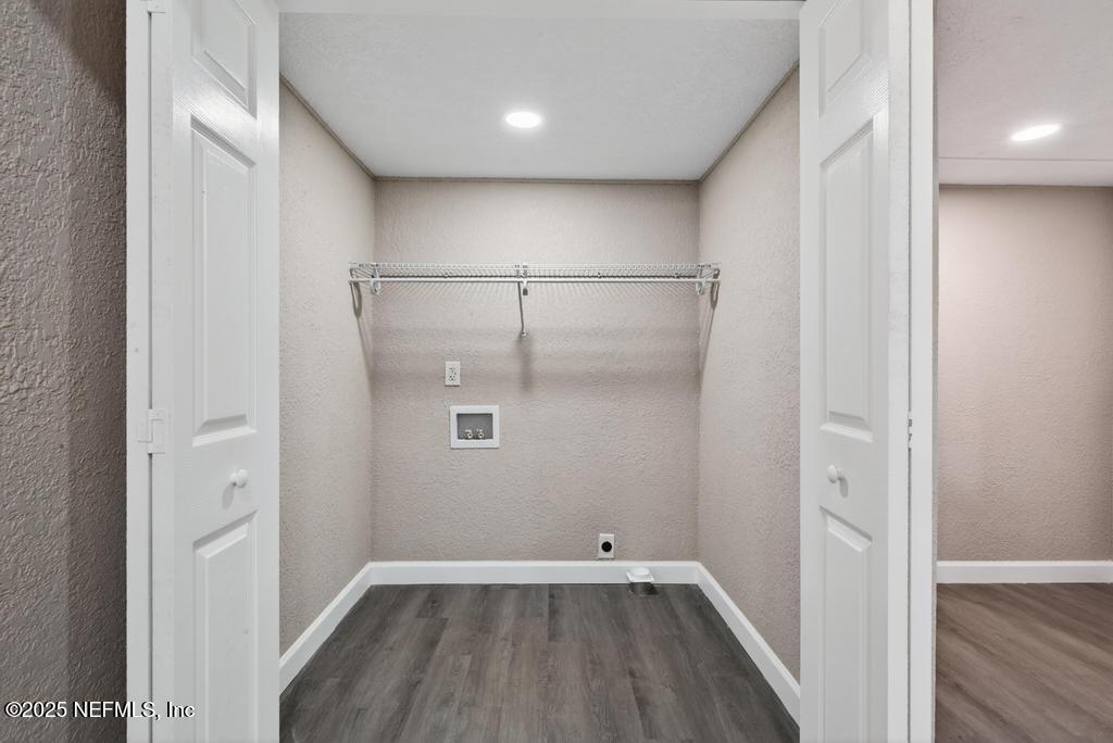 95422 Plum Loop Fernandina Beach, FL 32034 - Photo 44 of 76 a view of bathroom with a glass shower door