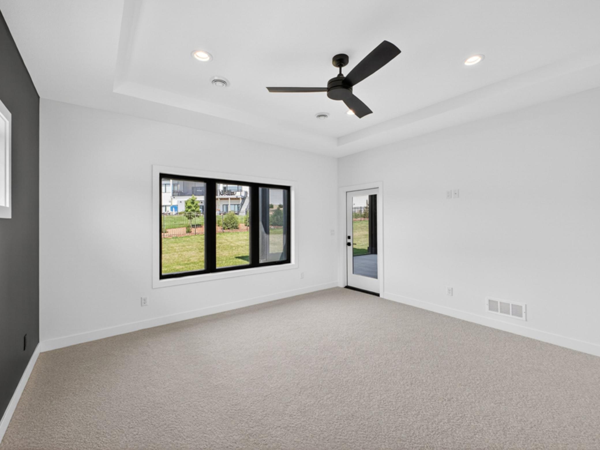 1547 Shannon Oaks Boulevard Northeast Rochester, MN 55906 - Photo 19 of 40