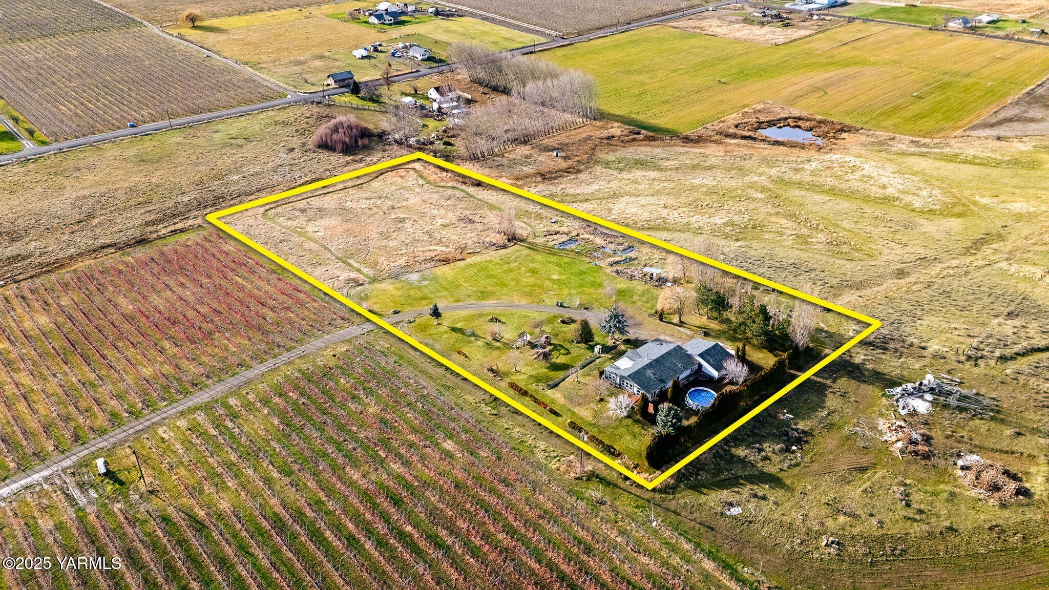 1880 Franklin Road Tieton, WA 98947 - Photo 13 of 29