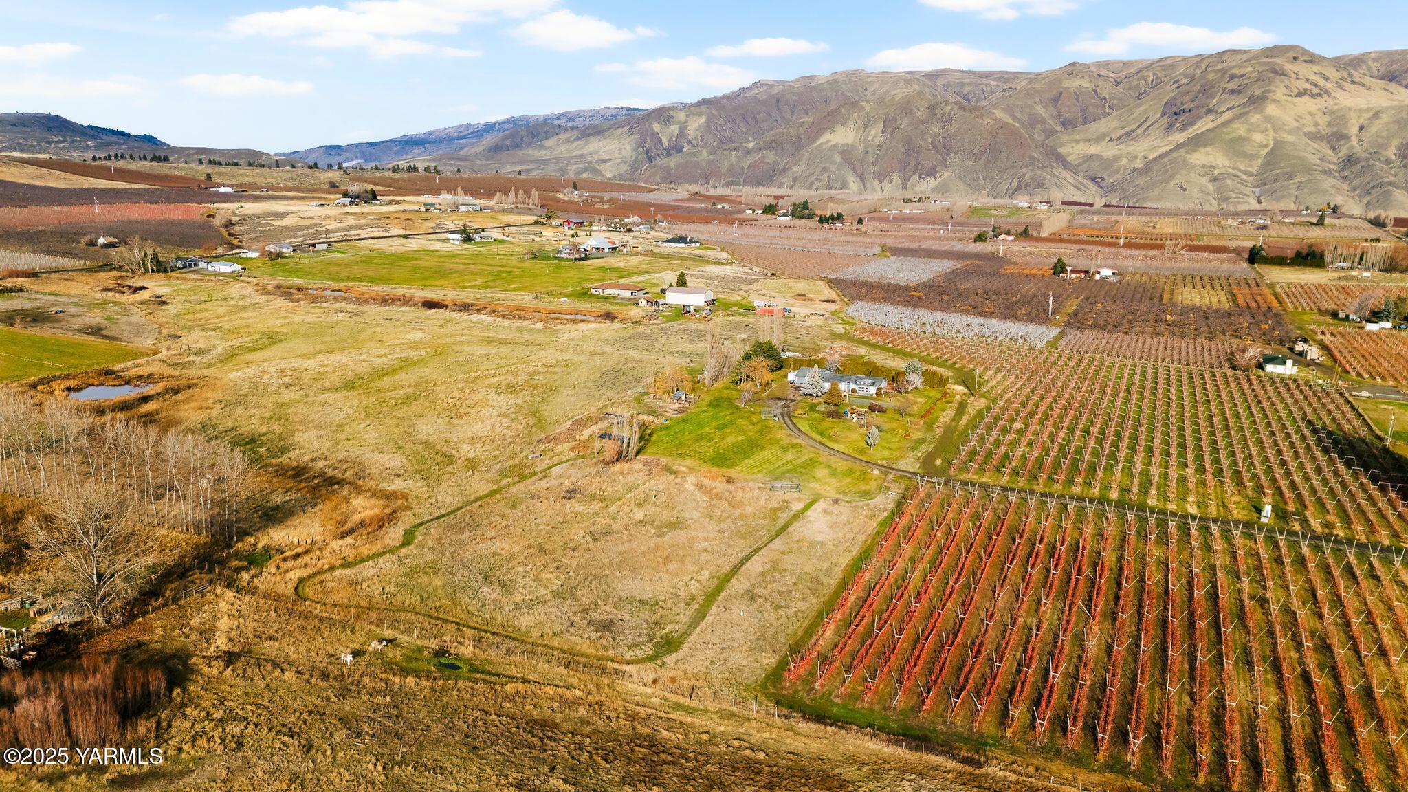 1880 Franklin Road Tieton, WA 98947 - Photo 26 of 29