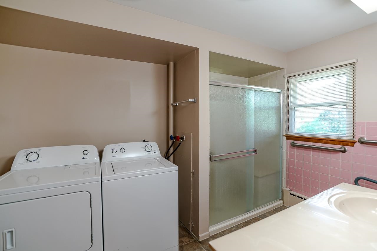 114 South Rustic Road East Peoria, IL 61611 - Photo 13 of 31 Gallery Image 13