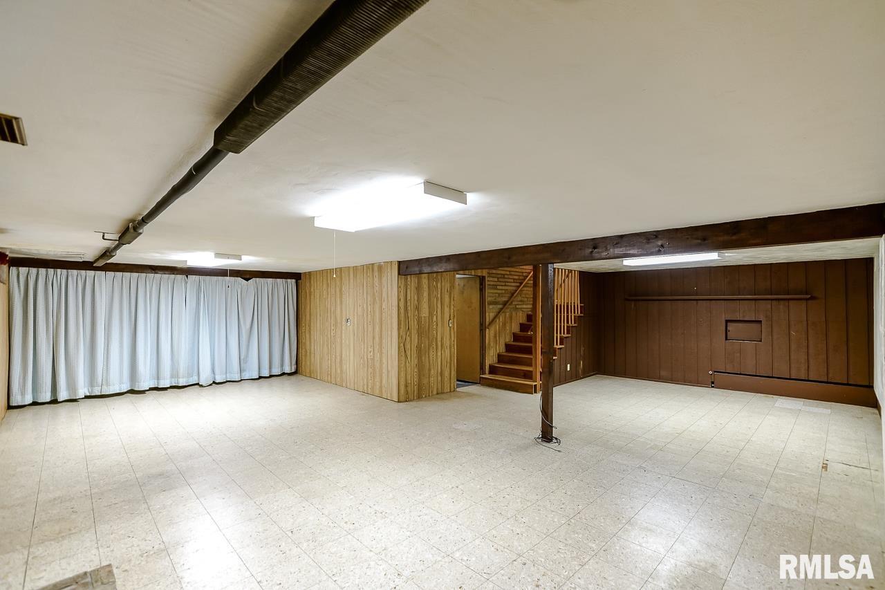 114 South Rustic Road East Peoria, IL 61611 - Photo 23 of 31 Gallery Image 23