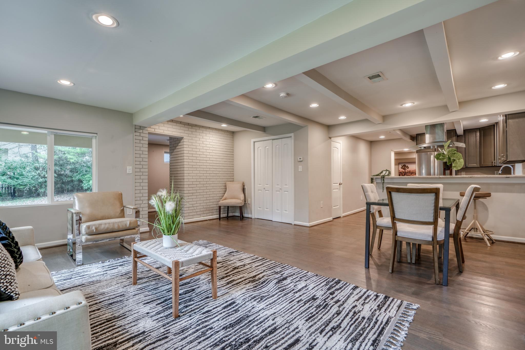 11425 Mapleview Drive Silver Spring, MD 20902 - Photo 8 of 43 Gleaming hardwood floor