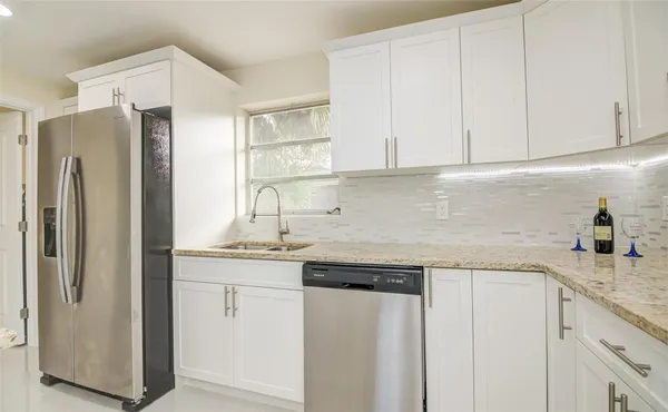 $2,600 | 3105 18th Street, Vero Beach, FL 32960