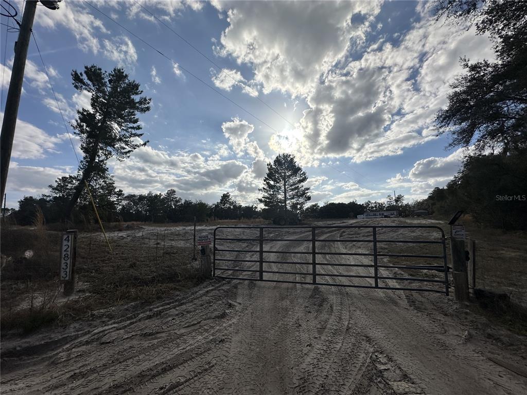 42833 Cooter Pond Road DeLand, FL 32720 - Photo 4 of 8