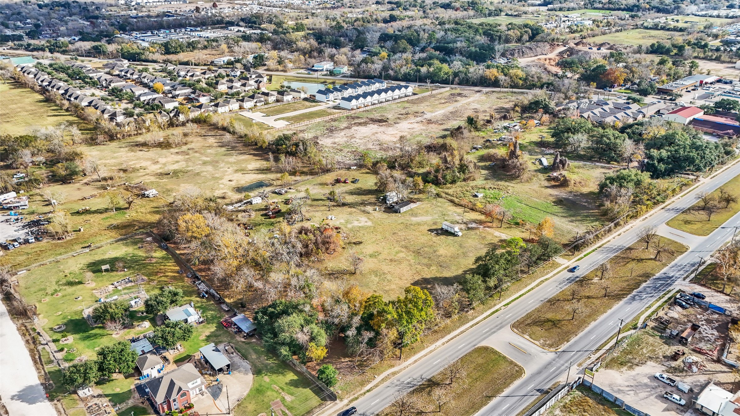 13015 Cullen Boulevard Houston, TX 77047 - Photo 2 of 8