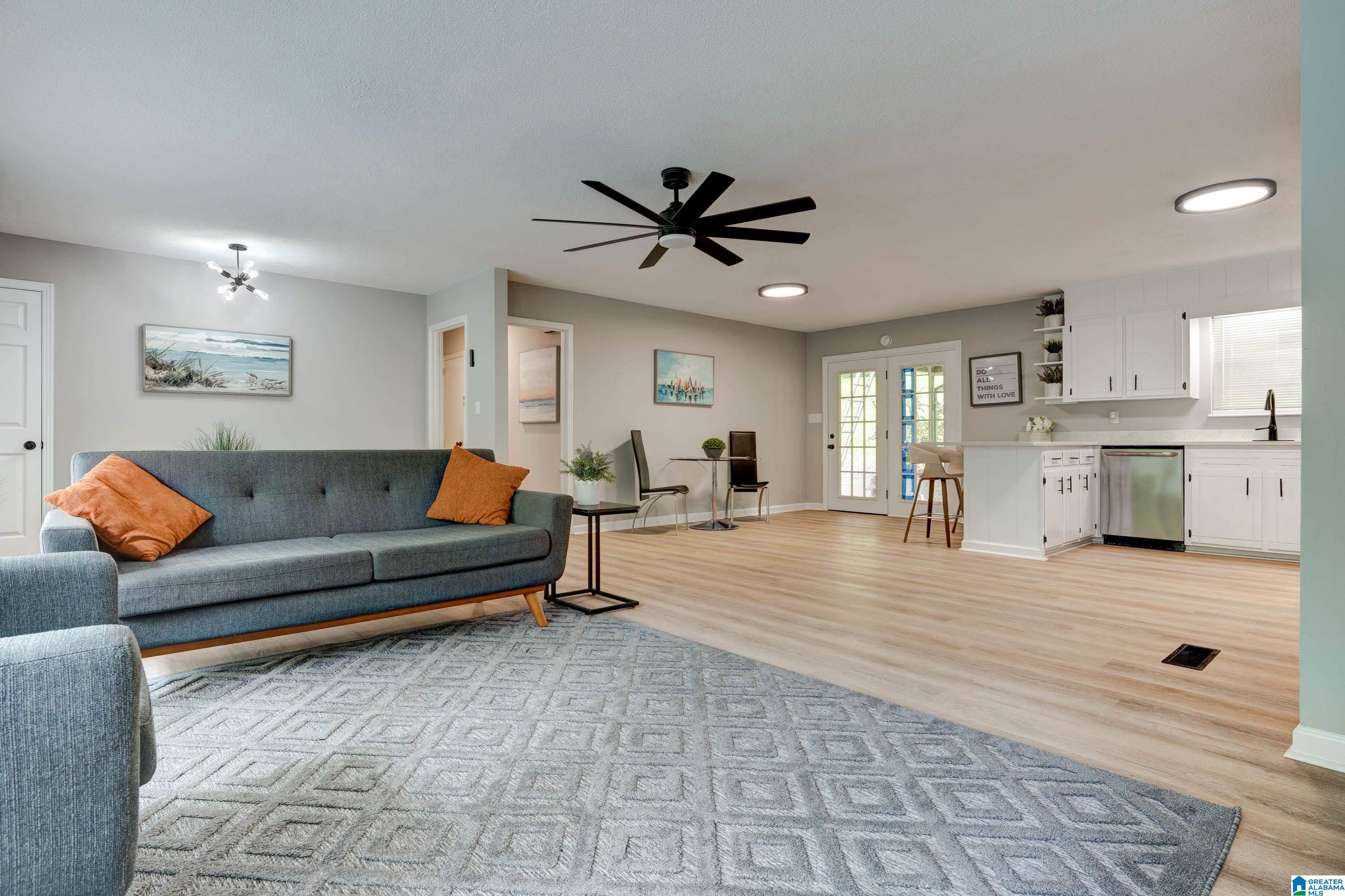 727 Oak Ridge Drive Birmingham, AL 35214 - Photo 5 of 36