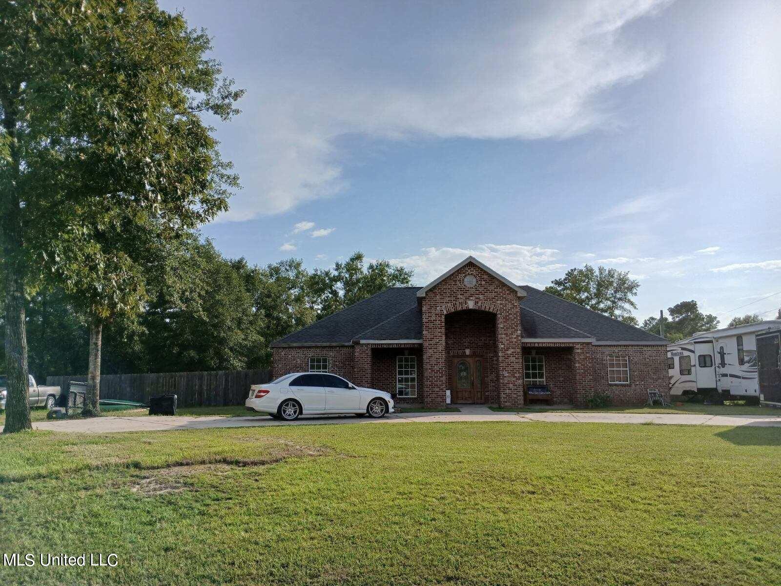 318 West McHenry Road Perkinston, MS 39573 - Photo 1 of 17 image000002
