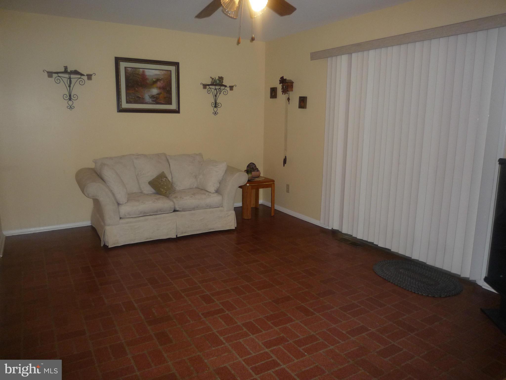 702 Shirley Manor Road Reisterstown, MD 21136 - Photo 10 of 26 Family Room