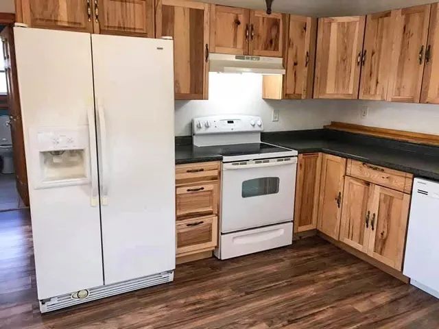 $600,000 | 264 Chestnut Street, Claremont, NH 03743