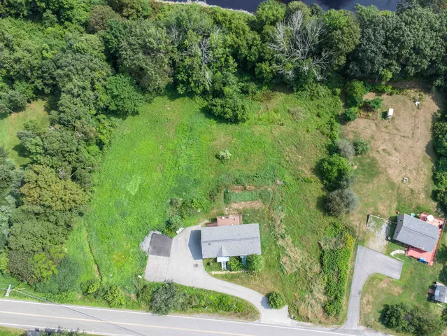 $600,000 | 264 Chestnut Street, Claremont, NH 03743