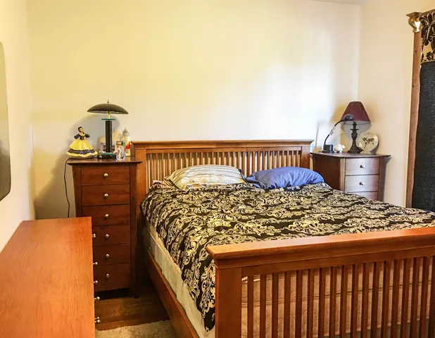 $600,000 | 264 Chestnut Street, Claremont, NH 03743