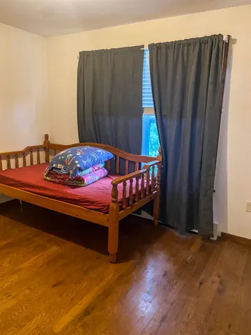 $600,000 | 264 Chestnut Street, Claremont, NH 03743