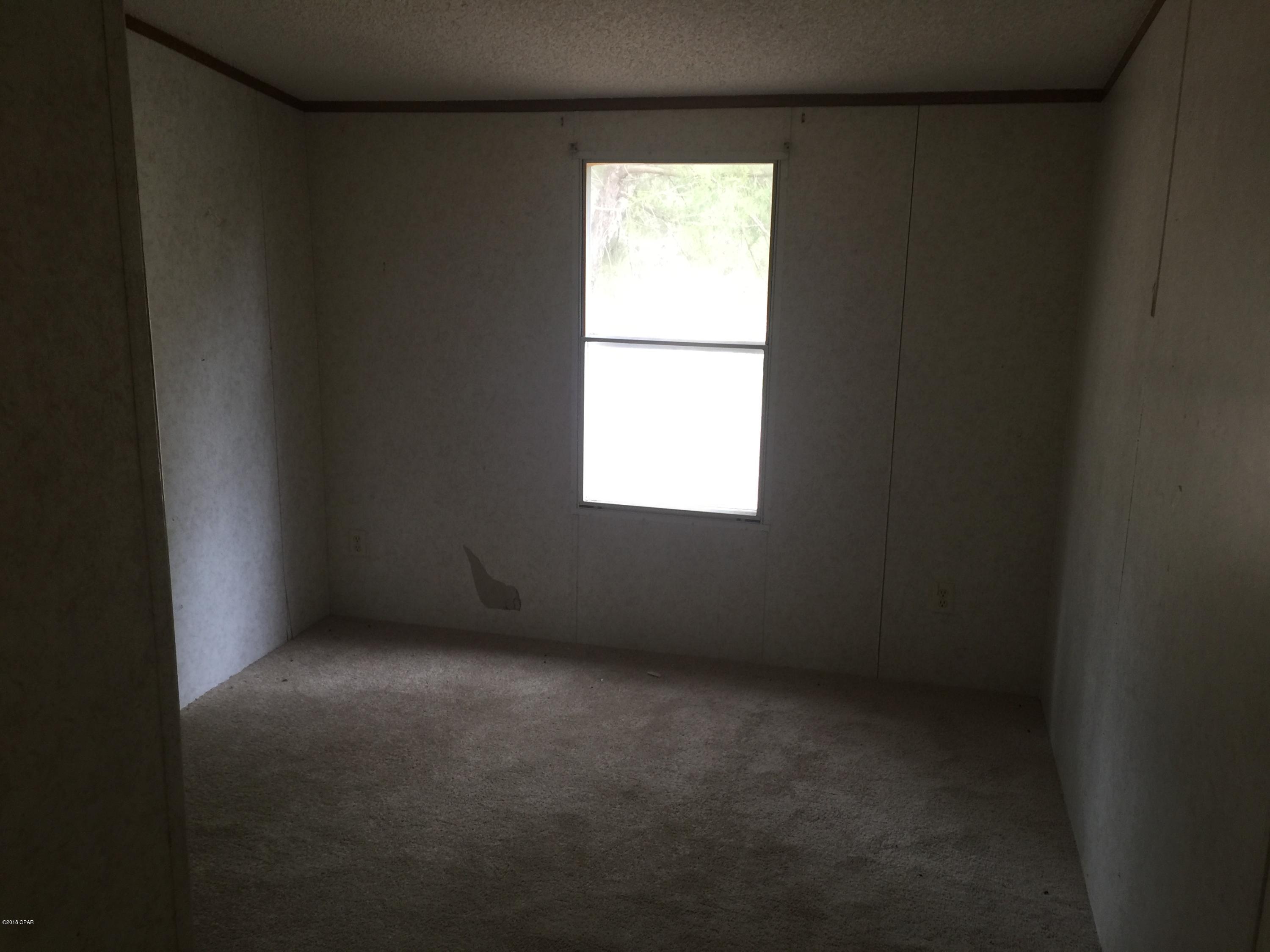 12110 Pinecrest Road Fountain, FL 32438 - Photo 6 of 15 Gallery Image 6