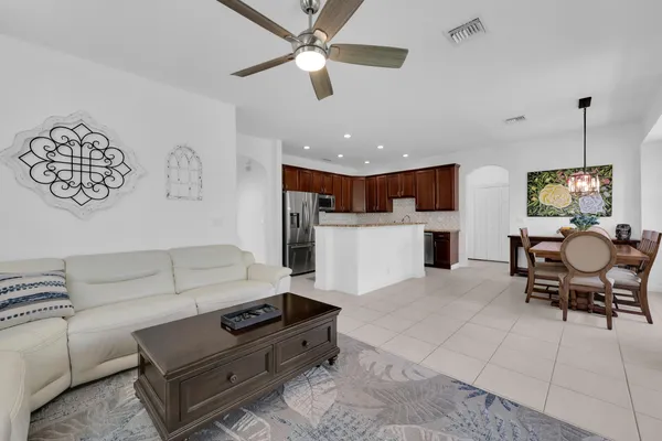 $565,000 | 5801 Southeast Crooked Oak Avenue, Hobe Sound, FL 33455