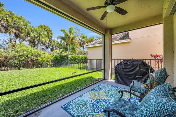 $565,000 | 5801 Southeast Crooked Oak Avenue, Hobe Sound, FL 33455