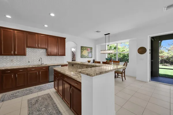 $565,000 | 5801 Southeast Crooked Oak Avenue, Hobe Sound, FL 33455