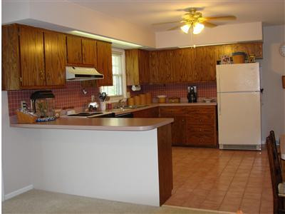 106 Bayberry Road Versailles, KY 40383 - Photo 11 of 19 Kitchen with plenty of counter top space