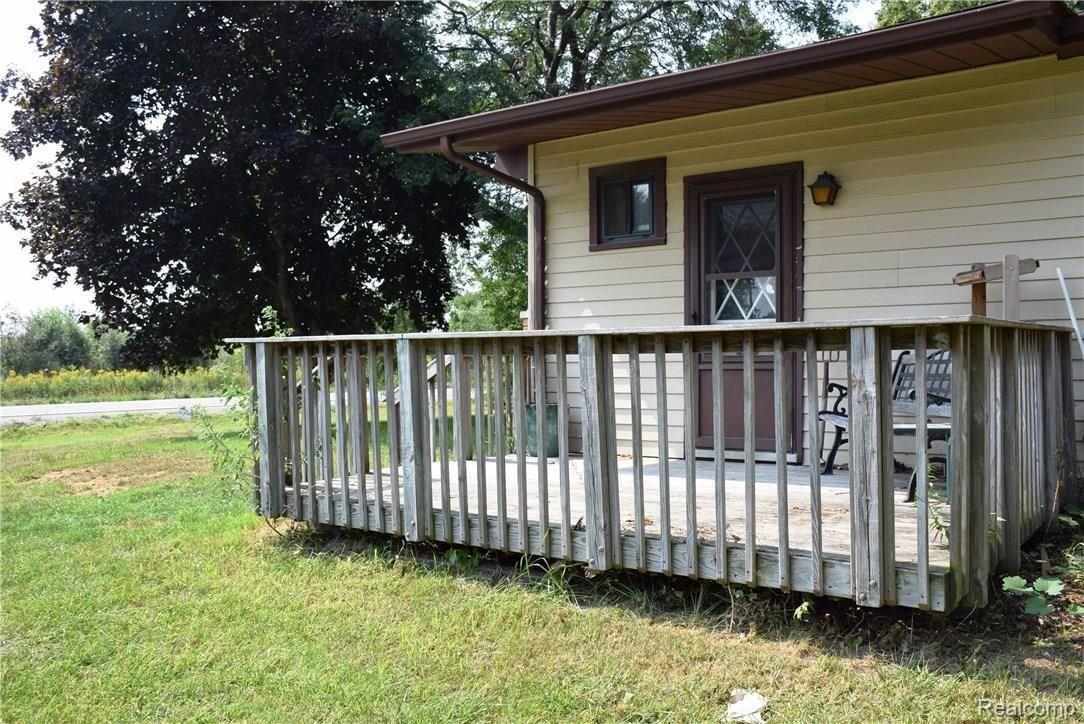 7358 Shea Road Marine City, MI 48039 - Photo 6 of 21 6 deck.JPG