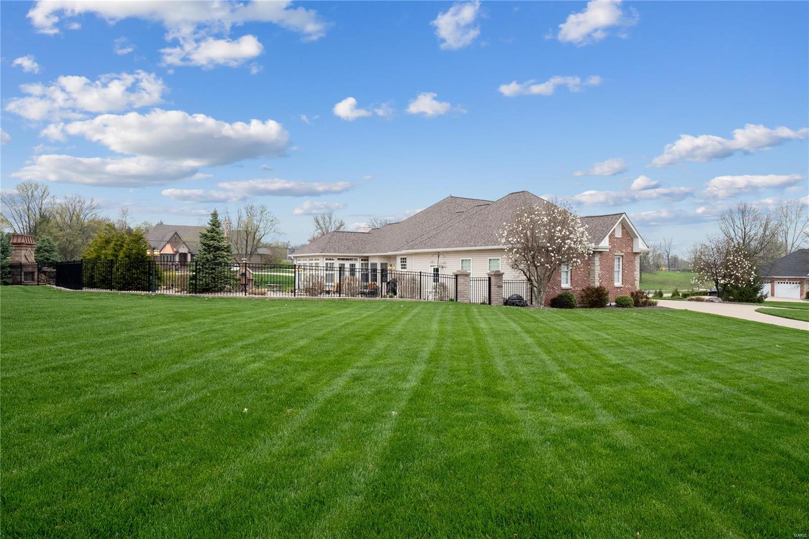 5308 Enchanted Court Weldon Spring, MO 63304 - Photo 27 of 33 Gallery Image 27