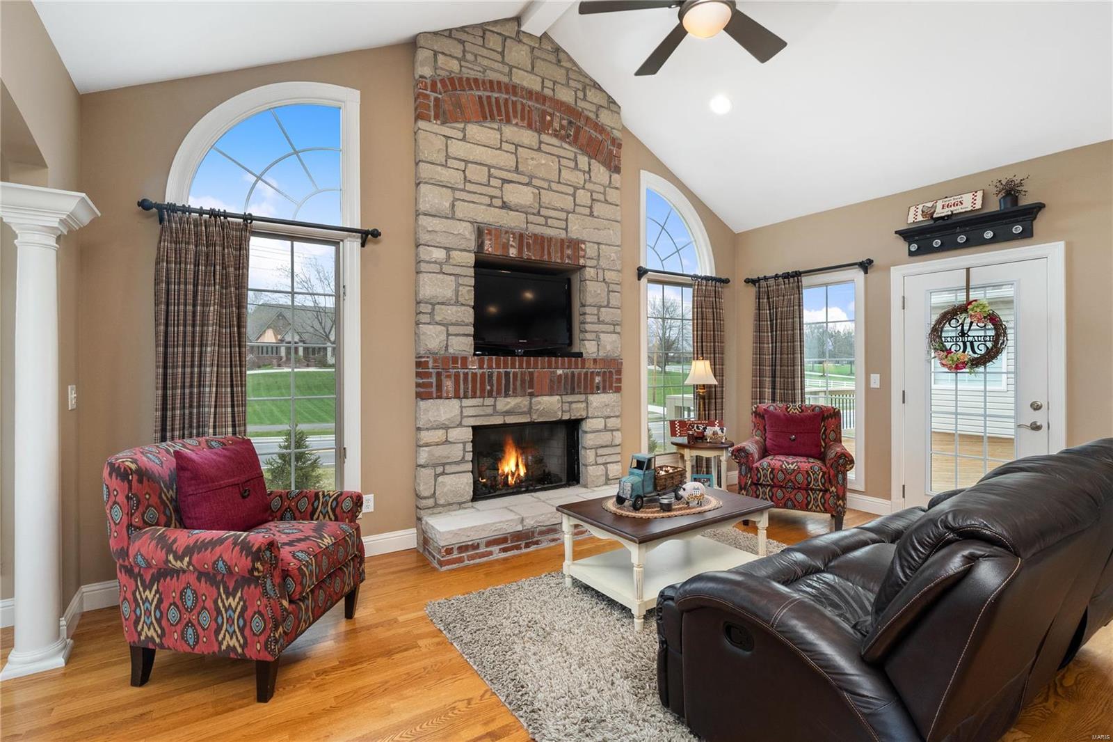 5308 Enchanted Court Weldon Spring, MO 63304 - Photo 8 of 33 Gallery Image 8