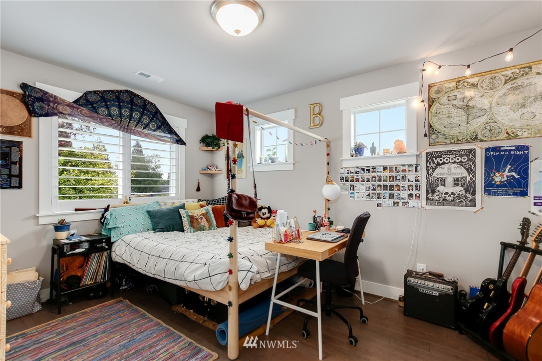 3950 Northeast 24th Street Renton, WA 98056 - Photo 20 of 25