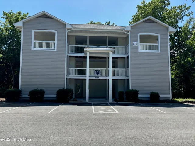 $1,750 | 3030 Marsh Winds Circle, Unit 1103A, Southport, NC 28461