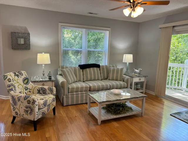 $1,750 | 3030 Marsh Winds Circle, Unit 1103A, Southport, NC 28461