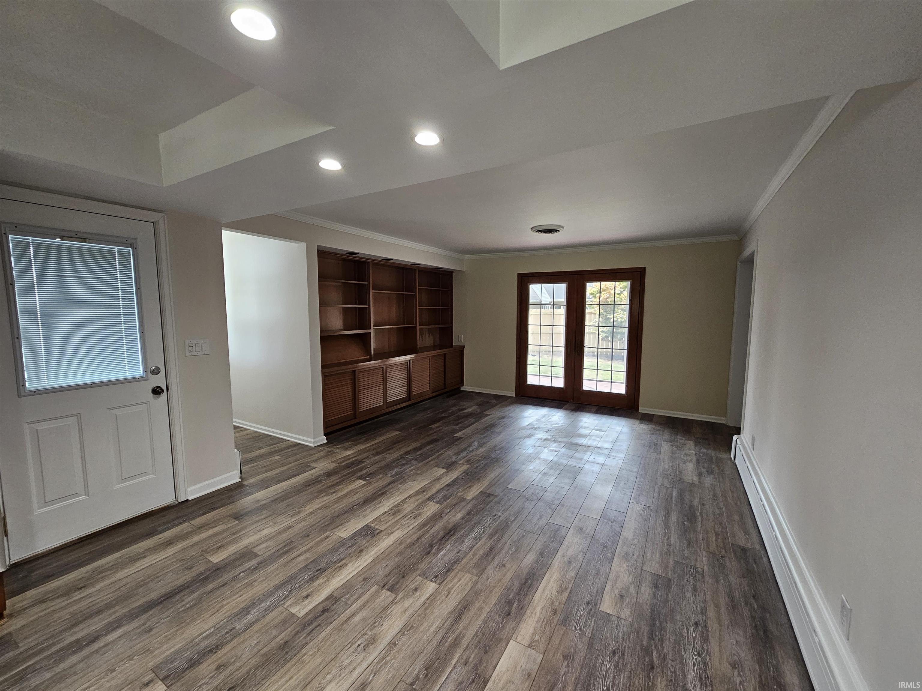 1215 North Sheridan Road Marion, IN 46952 - Photo 6 of 14 Gallery Image 6