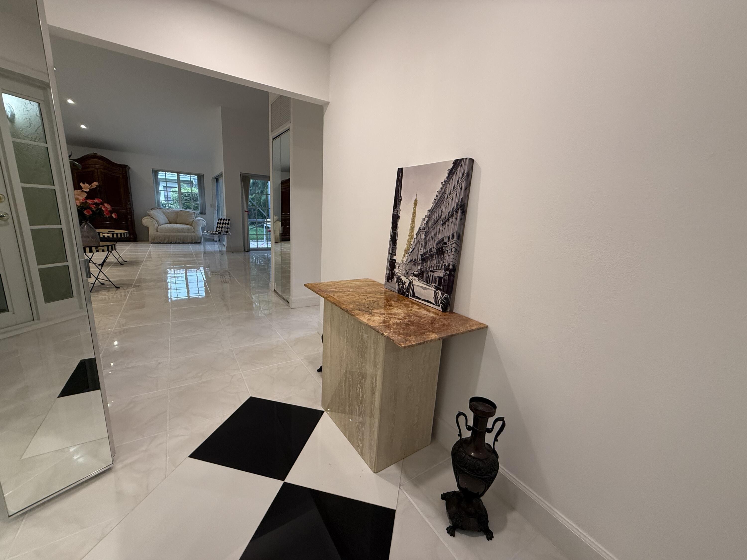 6105 Via Laguna Lane Boca Raton, FL 33433 - Photo 8 of 75 FOYER