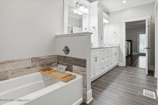 $629,900 | 104 Quail Hollow Place, Brandon, MS 39047