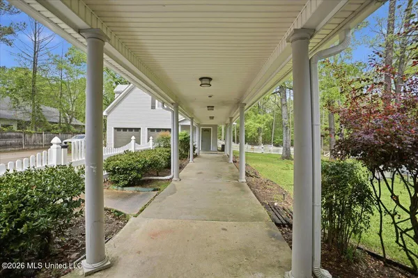 $629,900 | 104 Quail Hollow Place, Brandon, MS 39047