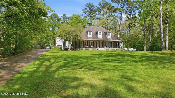 $629,900 | 104 Quail Hollow Place, Brandon, MS 39047
