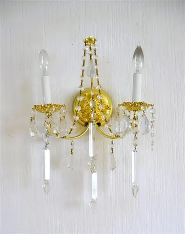 a vase of flowers sitting on a table