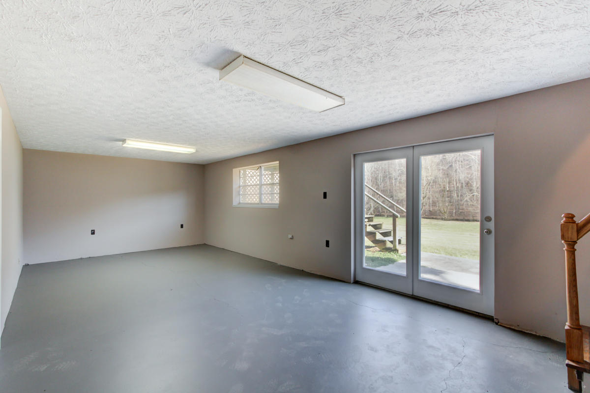 2637 Hinds Creek Road Heiskell, TN 37754 - Photo 21 of 25 Positive Perceptions (21)
