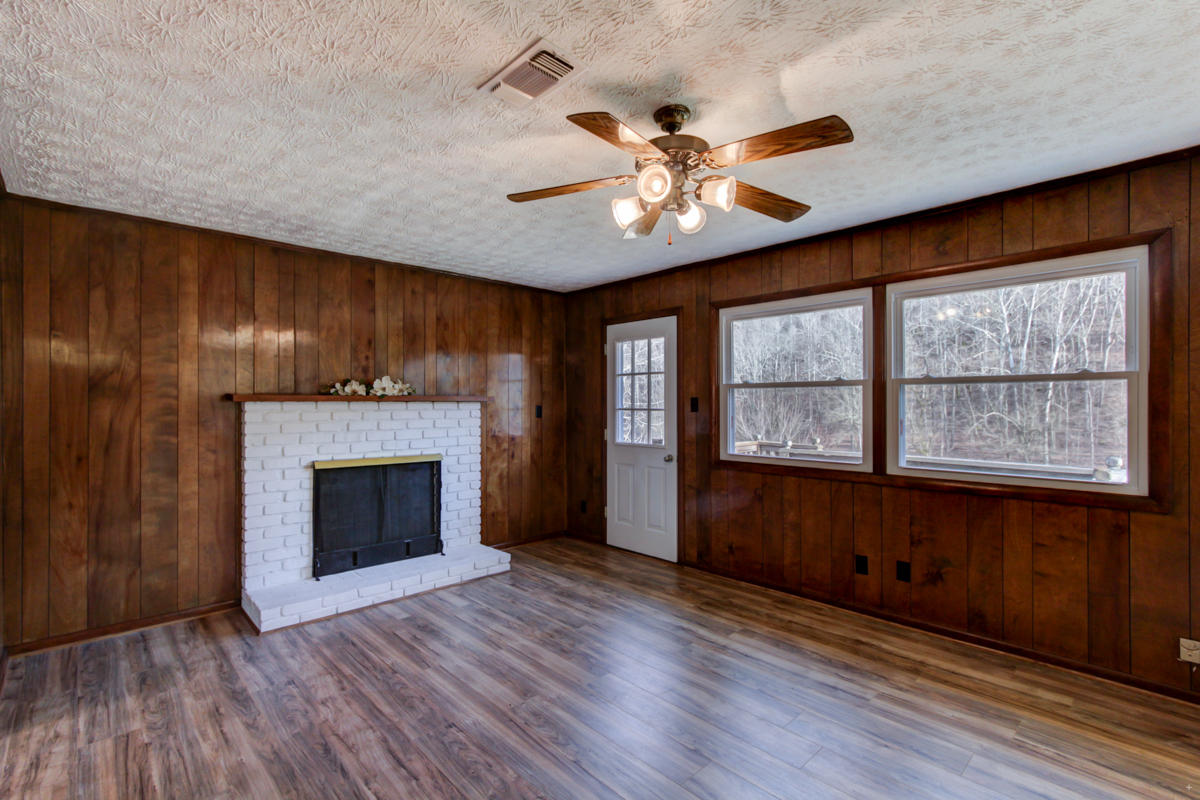 2637 Hinds Creek Road Heiskell, TN 37754 - Photo 8 of 25 Positive Perceptions (8)