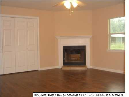 14294 Brown Road Denham Springs, LA 70726 - Photo 11 of 16 Gallery Image 11