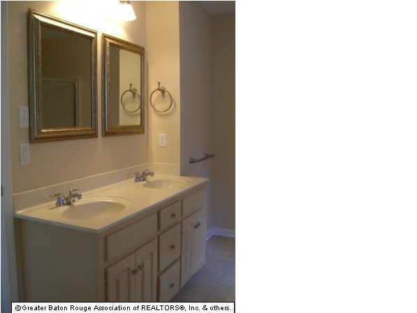 14294 Brown Road Denham Springs, LA 70726 - Photo 12 of 16 Gallery Image 12
