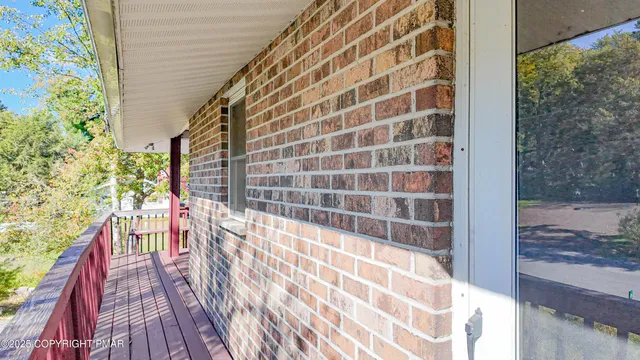 $290,000 | 98 Black Bear Pass, White Haven, PA 18661