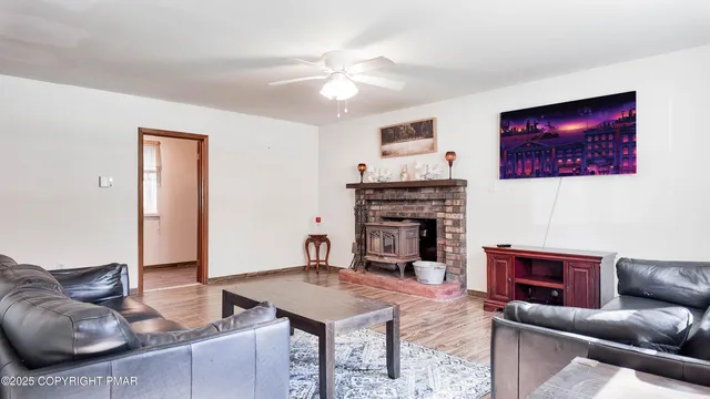 $290,000 | 98 Black Bear Pass, White Haven, PA 18661