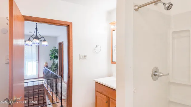 $290,000 | 98 Black Bear Pass, White Haven, PA 18661