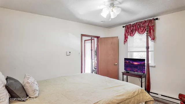 $290,000 | 98 Black Bear Pass, White Haven, PA 18661