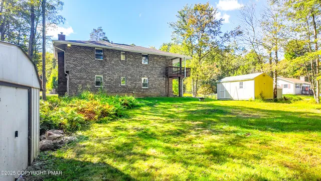 $290,000 | 98 Black Bear Pass, White Haven, PA 18661