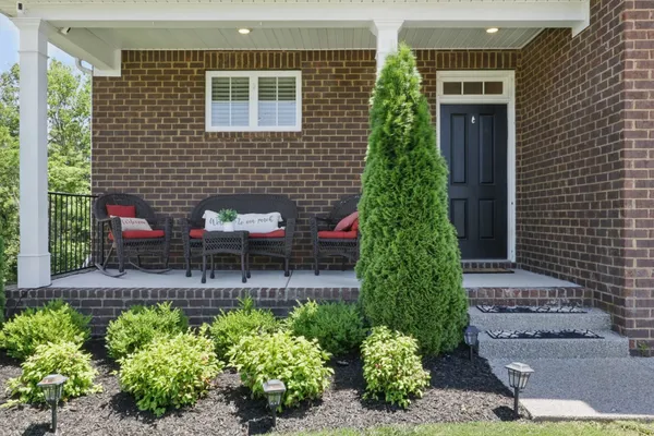 a building view with outdoor space