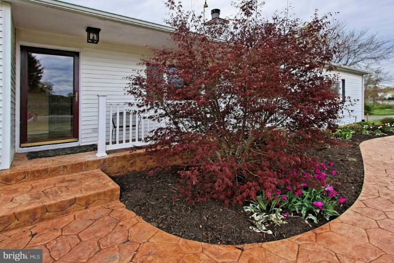 13316 Spriggs Road Manassas, VA 20112 - Photo 22 of 30 Exterior (Front)