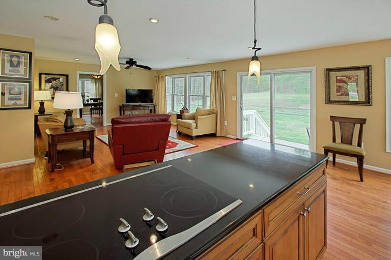 13316 Spriggs Road Manassas, VA 20112 - Photo 23 of 30 Interior (General)